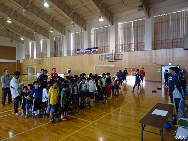 JFAファミリーフットサルフェスティバル　京都府京丹後市の網野体育センターに、約140人が参加！