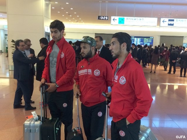 Tunisia national team arrive in Japan for KIRIN CHALLENGE CUP 2015
