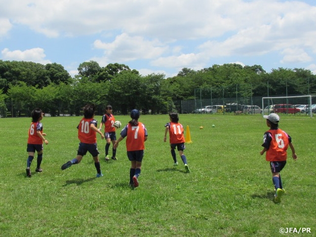 JFAなでしこひろば 桶川クイーンズ少女サッカークラブ(埼玉県)で開催