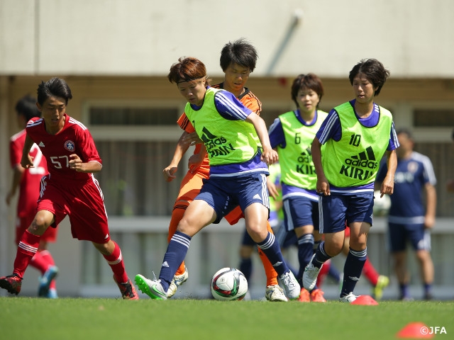 なでしこジャパン　東アジアカップの対戦国を意識し、ゲーム形式でトレーニング