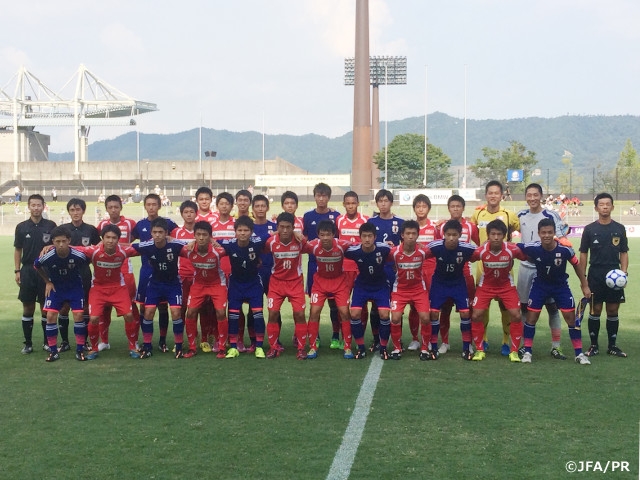 U-16 Japan National Team win first match against U-17 Hiroshima Selection - Balcom BMW CUP International Youth Soccer in Hiroshima 2015