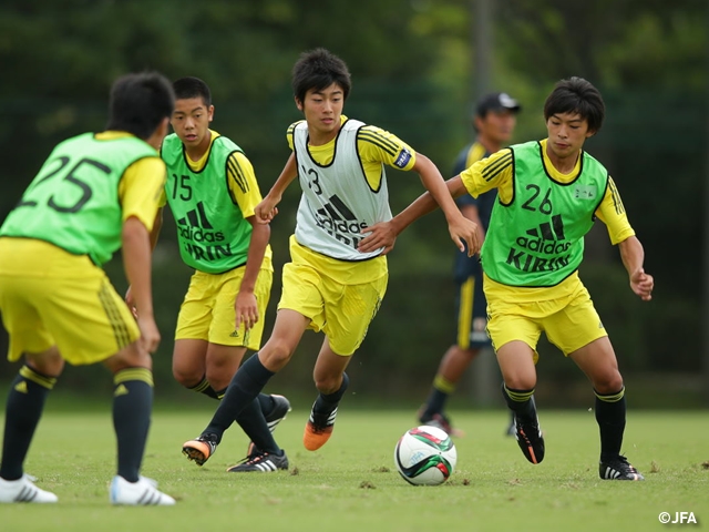 “00 Japan” U-15 Japan National Team begin training camp in Chiba