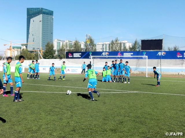 U-15日本代表　00ジャパン　AFC U-16選手権2016予選　初戦に向けた実践形式のトレーニングを実施