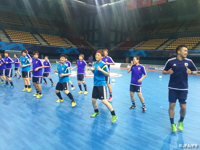 Japan Women's Futsal National Team camp ahead of AFC Women's Futsal Championship Malaysia 2015 (9/20)