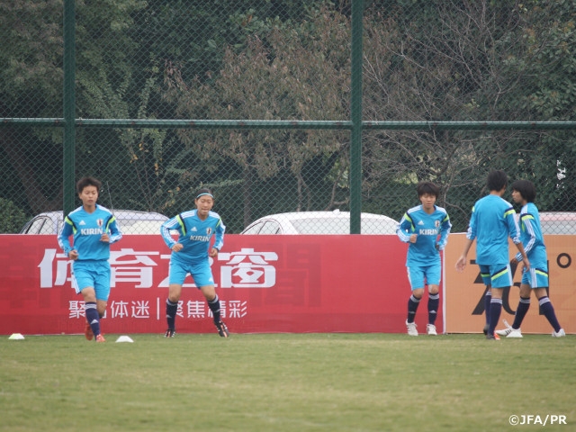 U-16日本女子代表　AFC U-16女子選手権中国2015　朝鮮民主主義人民共和国戦に向けてトレーニング 