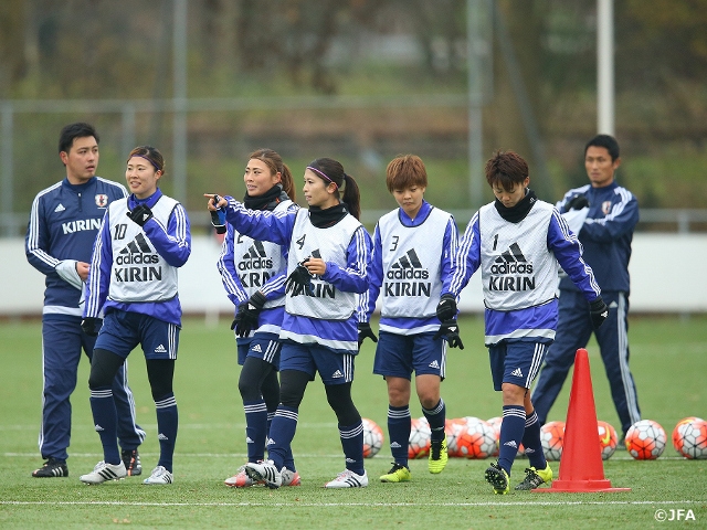 Nadeshiko Japan review their offence for Netherlands Clash