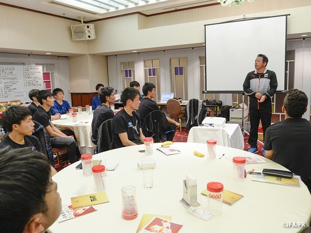 日本高校サッカー選抜 明日日ｕ １８ｊリーグ選抜と対戦 Jfa 公益財団法人日本サッカー協会