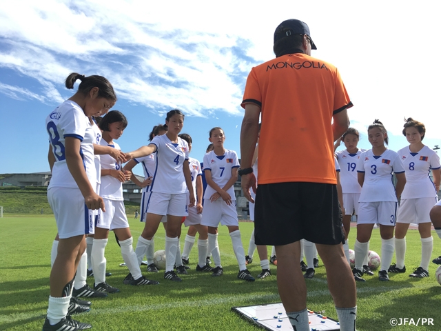 U-14モンゴル女子代表、松島フットボールセンターでのトレーニングキャンプを終え帰国