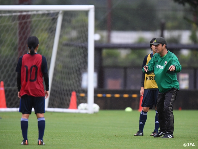 ‘Keep the faith and fly the flag to win the Championship’ – interview with coach KUSUNOSE Naoki prior to the FIFA U-17 Women’s World Cup Jordan 2016
