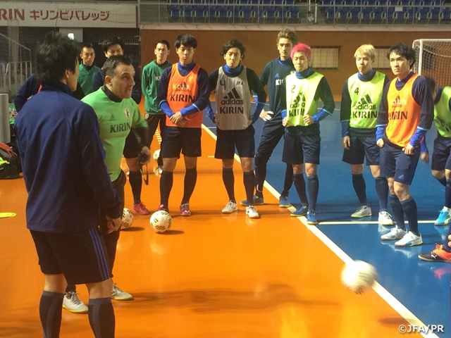 Japan futsal squad begin final training camp of year in Nagoya