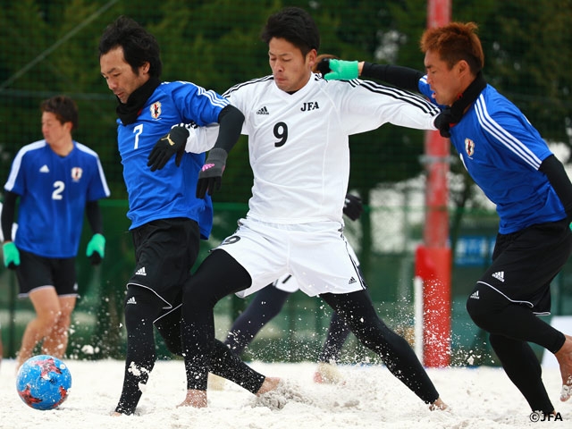 ビーチサッカー日本代表マルセロ・メンデス監督による選抜クリニックを神奈川県で開催