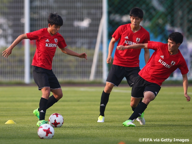 U-20 Japan go all out in first knockout-stage contest against Venezuela