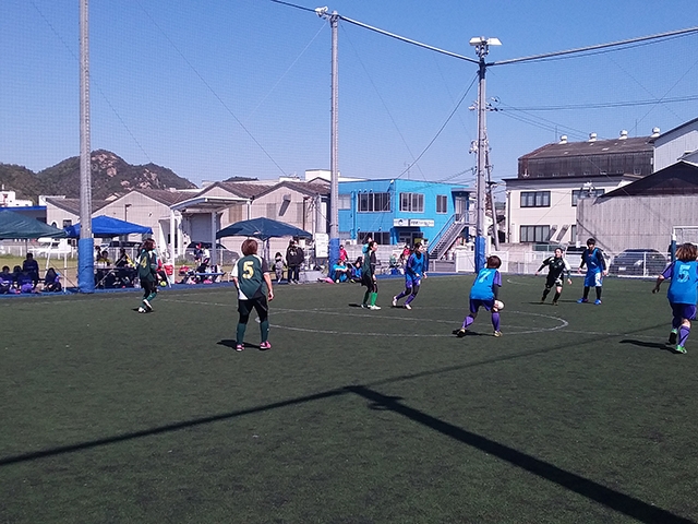 JFAレディース／ガールズサッカーフェスティバル 岡山県玉野市の宇野港フットサルコートに、107人が参加！