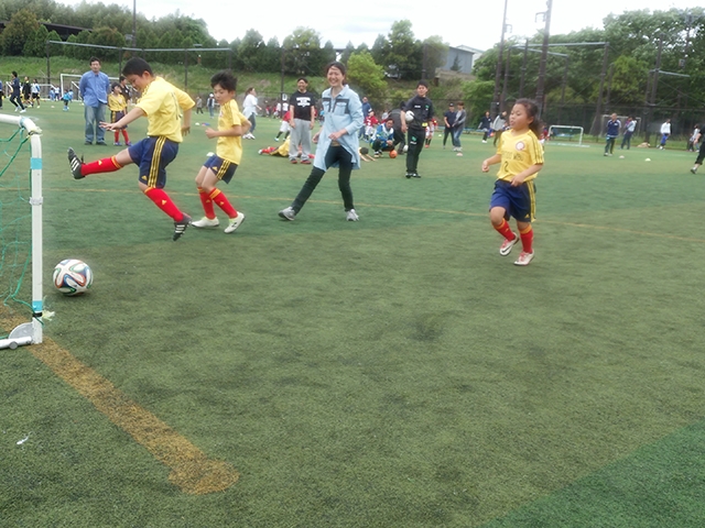 JFAキッズ（U-10）サッカーフェスティバル 栃木県鹿沼市の鹿沼自然の森運動公園サッカー場に、296人が参加！