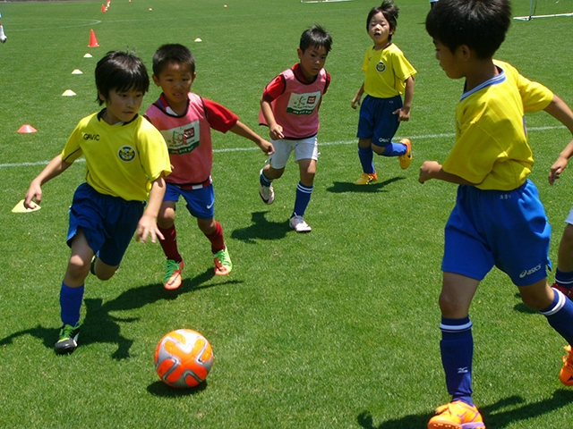 JFAキッズ（U-8）サッカーフェスティバル 佐賀県鳥栖市のベストアメニティスタジアムに、377人が参加！