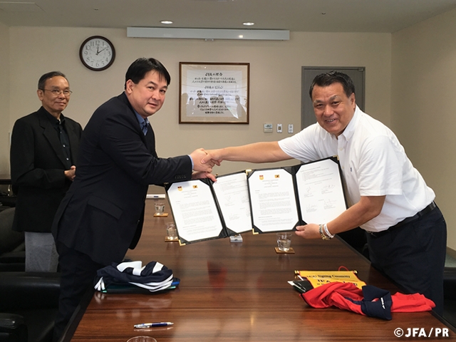 JFA signs on partnership with Laos