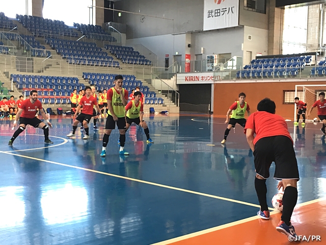 フットサル日本代表候補トレーニングキャンプ　名古屋でトレーニングを開始