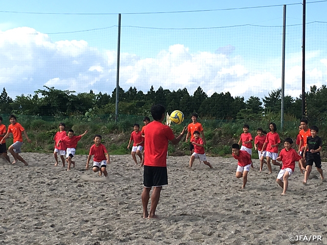 JFAビーチサッカー巡回クリニックを青森県五戸町にて開催