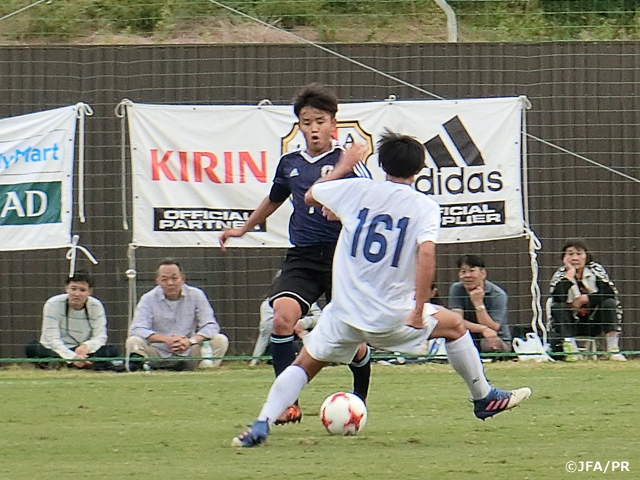 U-17日本代表、大学生を相手に1-0で勝利し、国内キャンプを打ち上げる