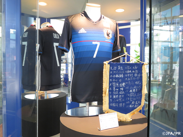 FIFA U-17 ワールドカップインド2017　U-17日本代表選手着用ユニフォームや選手サイン入りペナントを展示中