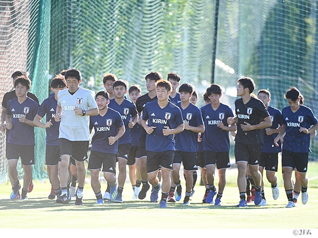 U-19日本代表がロシアで活動開始