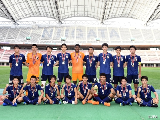 U-17 Japan National Team becomes back-to-back champions with three consecutive wins in the 22nd International Youth Soccer in Niigata