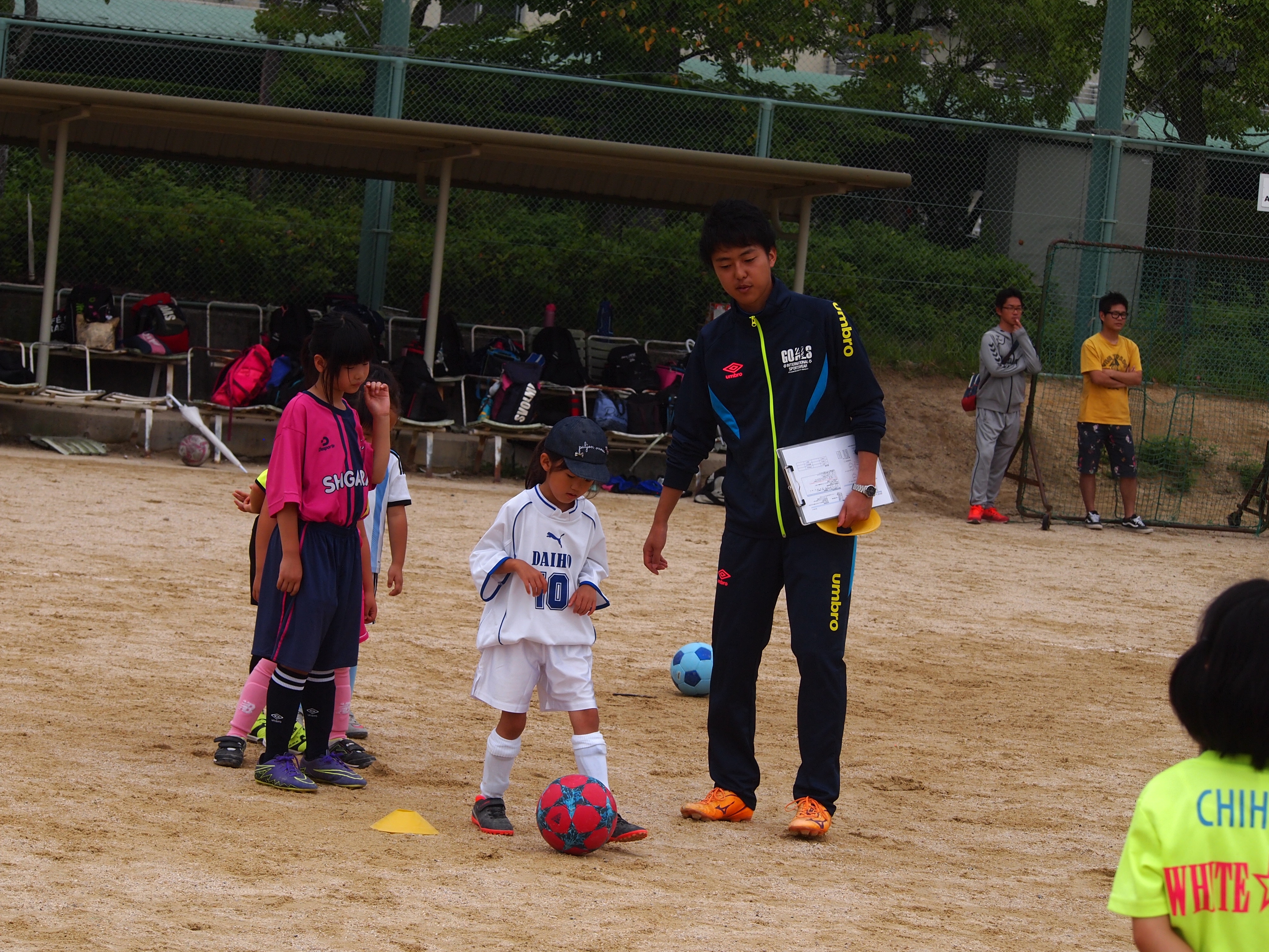 JFAレディース／ガールズサッカーフェスティバル 滋賀県栗東市のJRA栗東トレーニングセンター総合グラウンドに125人が参加！