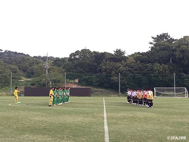 U-16日本女子代表候補　U-15男子のクラブチームとトレーニングマッチを行う