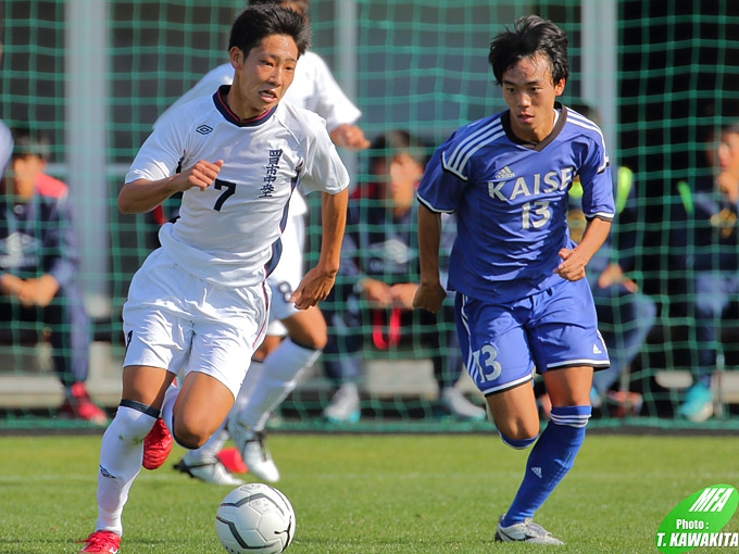 11/4(月祝) 高校サッカー三重県大会準決勝がインターネット生中継されます