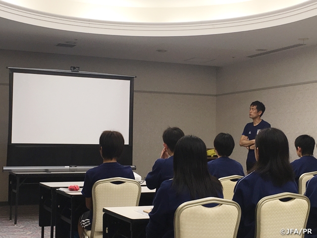 U-19日本女子代表が沖縄に集合 ～JENESYS2018 日ASEAN U-19女子サッカー交流大会～
