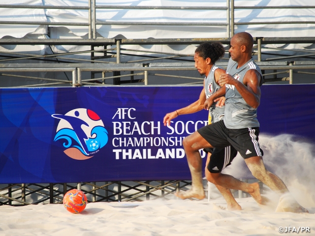 Japan Beach Soccer National Team plays training match against Thailand simulating the upcoming AFC Beach Soccer Championship