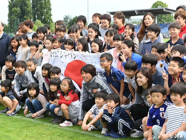 日本人学校生徒の熱いエールにパワーをもらう Fifa女子ワールドカップフランス19 Jfa 公益財団法人日本サッカー協会