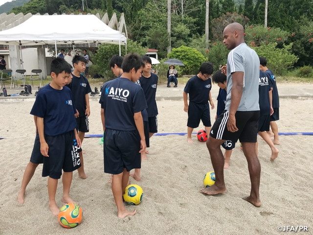 2019年最初のJFAビーチサッカー巡回クリニックを徳島県で開催