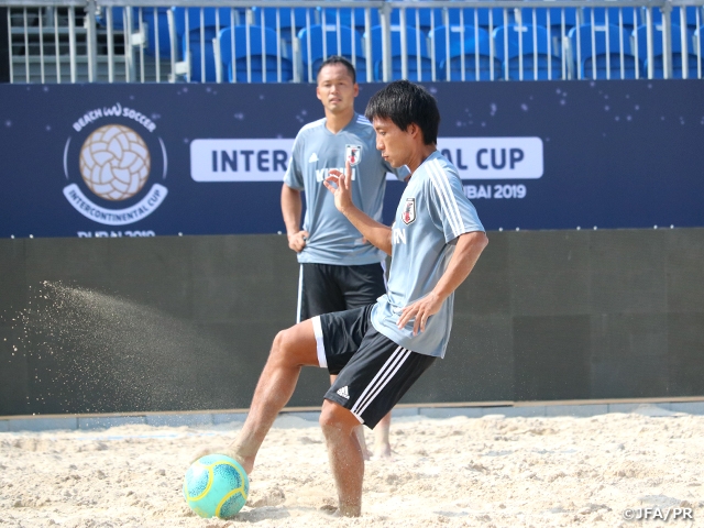 ビーチサッカー日本代表インターコンチネンタルカップに向けて活動をスタート