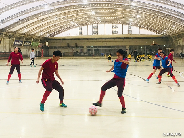 フットサル中国女子代表が東京都府中市でトレーニングキャンプを実施