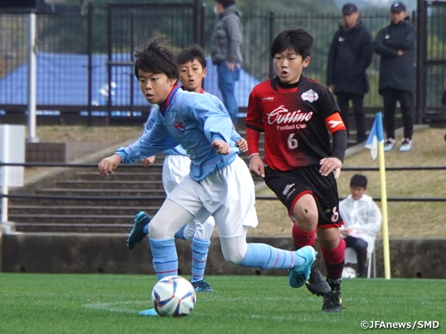 1次ラウンドがスタート 雨にも負けず 各グループで1点を争う好ゲーム Jfa第43回全日本u 12サッカー選手権大会 Jfa 公益財団法人日本サッカー 協会