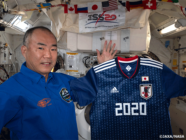 野口聡一宇宙飛行士より、一緒に宇宙飛行したユニフォームの画像が届きました！