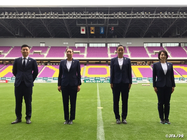 Introduction of the referees in charge of the match between Nadeshiko Japan and Australia Women’s National Team at the MS&AD CUP 2021