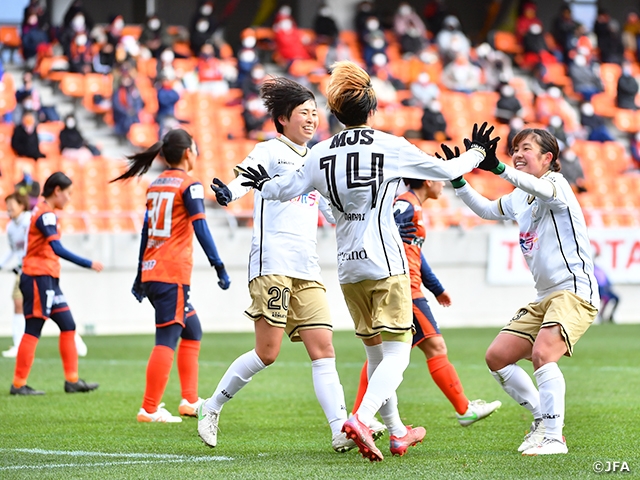 アルビレックスとベレーザがWEリーグ同士の対戦を制して準々決勝へ　皇后杯 JFA 第43回全日本女子サッカー選手権大会