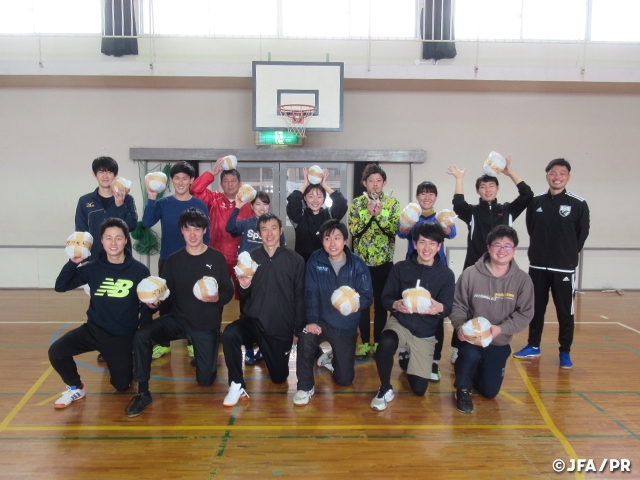 小学校体育サポート研修会を高松市立下笠居小学校（香川県）で開催