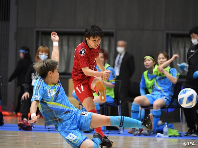 Women's F.League teams dominate podium as Urayasu win second title in three years! - JFA 18th Japan Women's Futsal Championship