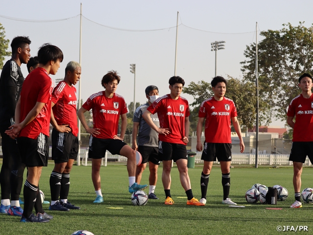 U-21日本代表　決勝のサウジアラビア戦に向けて2グループに分かれて準備を進める