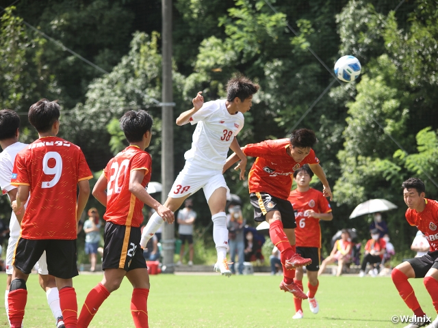Higashi Fukuoka show growth in win after the break - Prince Takamado Trophy JFA U-18 Football Premier League 2022
