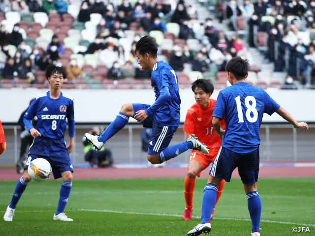 Seiritsu Gakuen High School’s opening match victory kicks-off action in the 101st All Japan High School Soccer Tournament