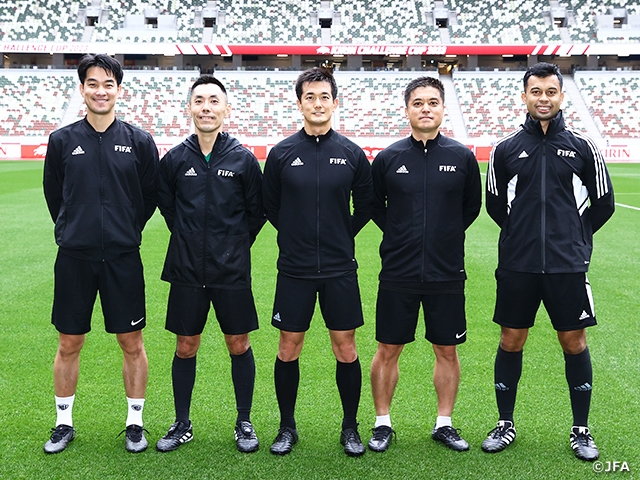 Introduction of the referees in charge of the KIRIN CHALLENGE CUP 2023 match between SAMURAI BLUE and Uruguay National Team