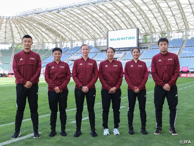 Introduction of the referees in charge of the MS&AD Cup 2023 between Nadeshiko Japan and Panama Women's National Team