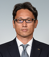Tsutomu Takahata